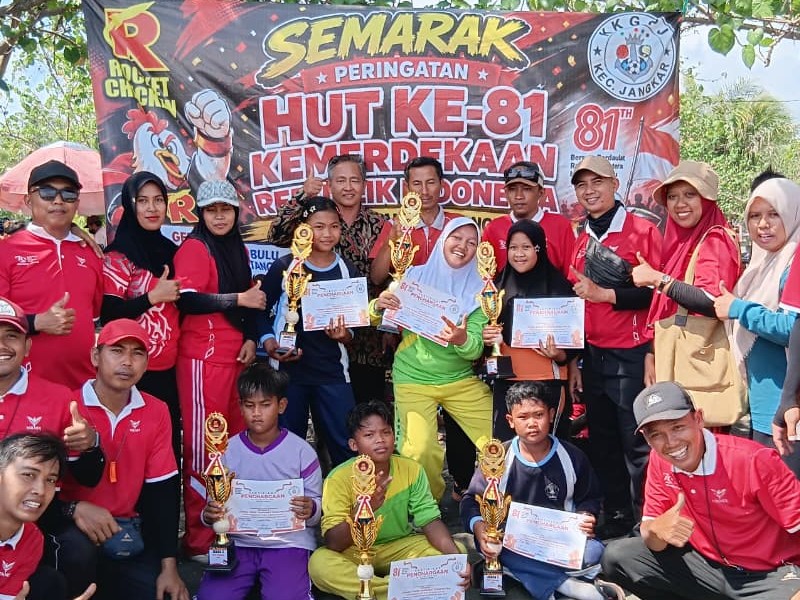 KEGIATAN LOMBA TARIK TAMBANG TINGKAT SD SE KEC. JANGKAR DALAM RANGKA HUT RI KE 81